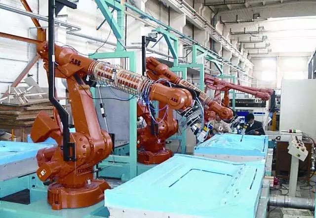 還在&ldquo;佛系&rdquo;手工噴涂？&ldquo;仙系&rdquo;手把手示教機器人已經駕臨！-3