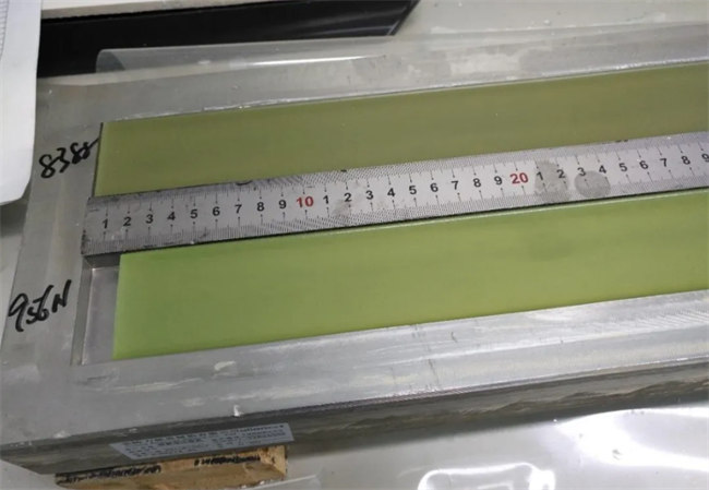 AOC力聯思Synolite新麗材樹脂與常規樹脂的線收縮對比效果