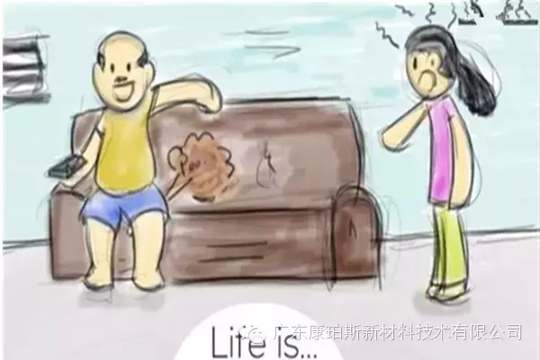 人生就是。。。 妻子已經發火，你卻肆無忌憚地放屁&ldquo;排毒氣&rdquo;